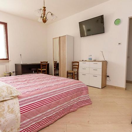 La Colomba B&B Castellaro  外观 照片