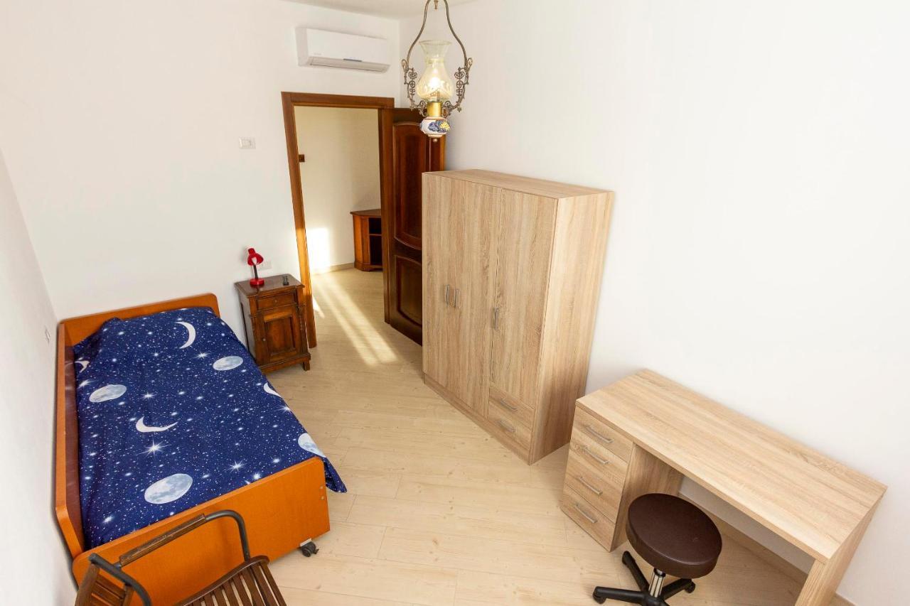 La Colomba B&B Castellaro  外观 照片